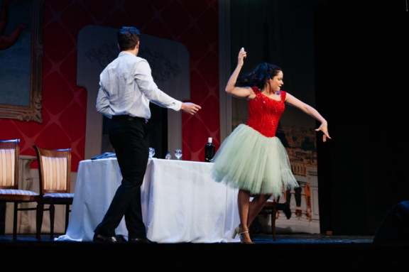 Спектакль «Жениться нельзя расстаться»