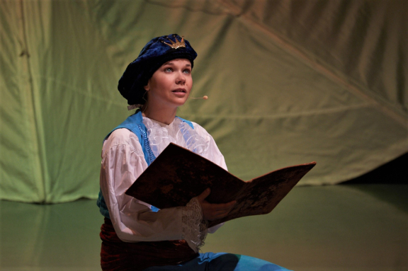 &Mcy;&acy;&lcy;&iecy;&ncy;&softcy;&kcy;&icy;&jcy; &pcy;&rcy;&icy;&ncy;&tscy;