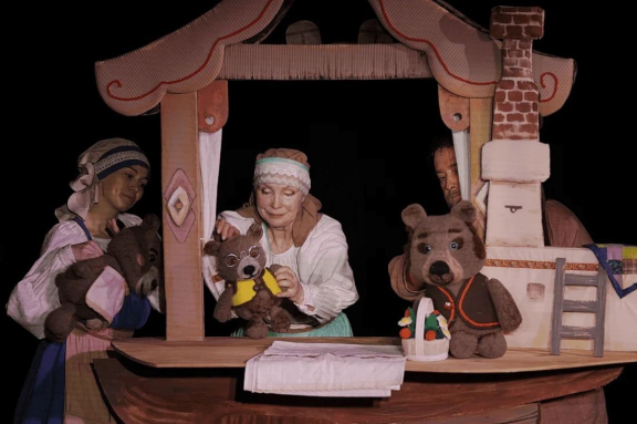 &Scy;&pcy;&iecy;&kcy;&tcy;&acy;&kcy;&lcy;&softcy; &laquo;&Tcy;&rcy;&icy; &mcy;&iecy;&dcy;&vcy;&iecy;&dcy;&yacy;&raquo;